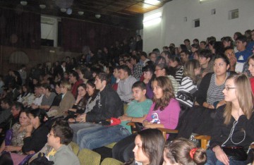 „Școala altfel”: Sesiuni de informare pentru elevi și studenți
